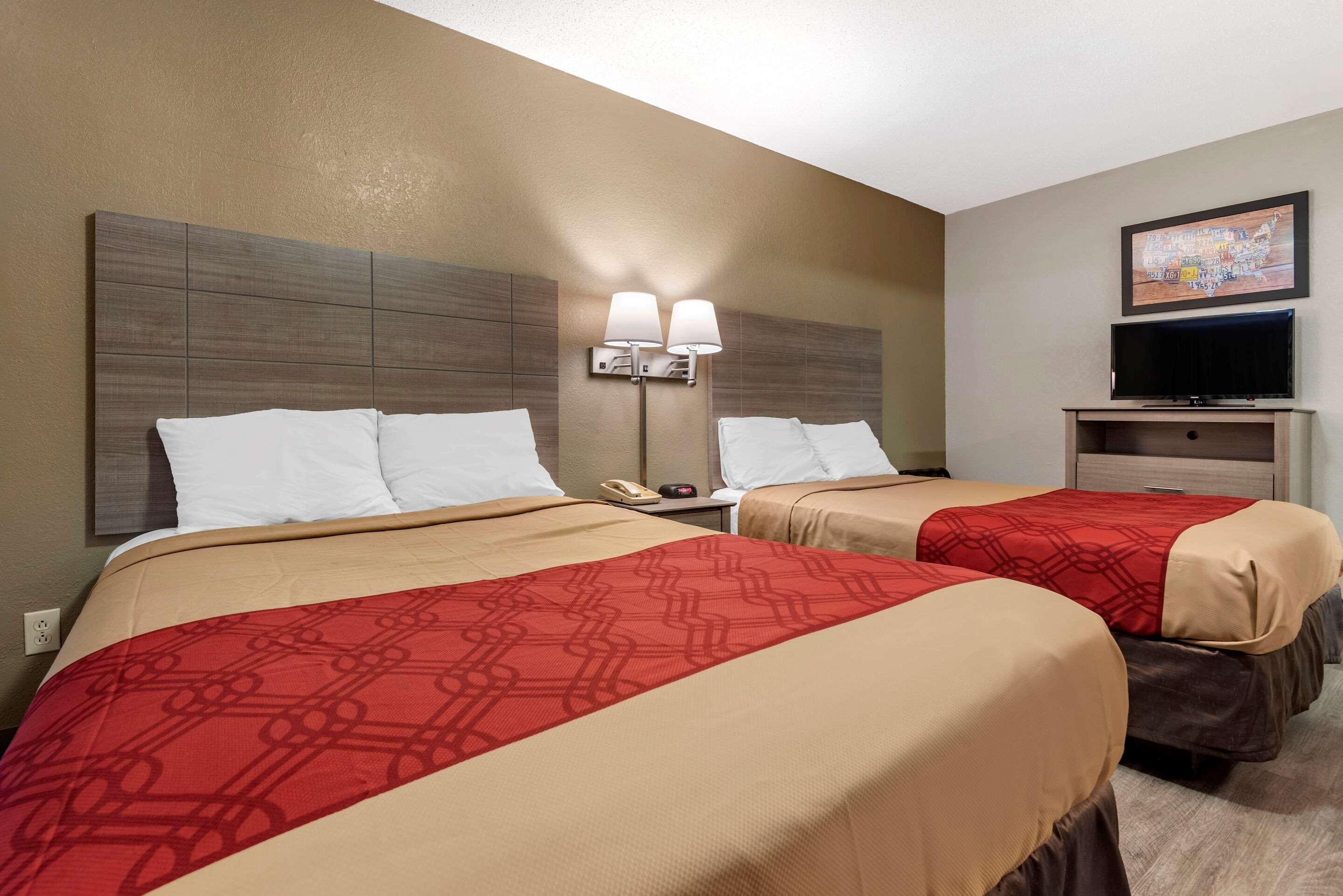 Econo Lodge DeWitt I-90 Buitenkant foto